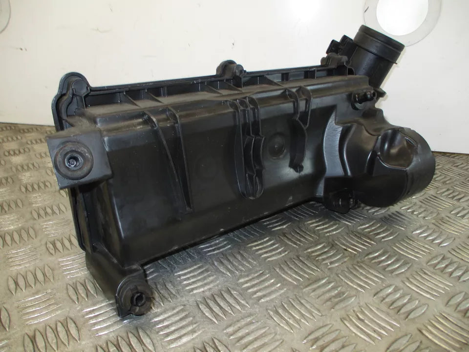 2018 Peugeot 308 GTi 1.6 Petrol EP6FDTR. Air Filter Box 9805379480/9825070780
