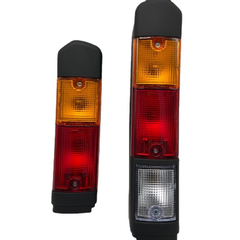 LH&RH Rear Lamp 56640-26600-71 56640-26601-71 56630-26601-71 for Toyota Forklift 8FD10 8FD30 8FG10 8FG30 62-8FD10 02-8FDF30 32-8FGK25 30-8FGN25 62-8FDN20 8FDU15 8FDU25 8FGCU20 8FGCU32 8FG30B