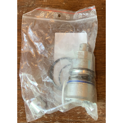 HM4308111 4DCPVES3 4358008M13, Faster 1/2 Cartridge Coupler - Female - 4DCPV Side Lever Mount
