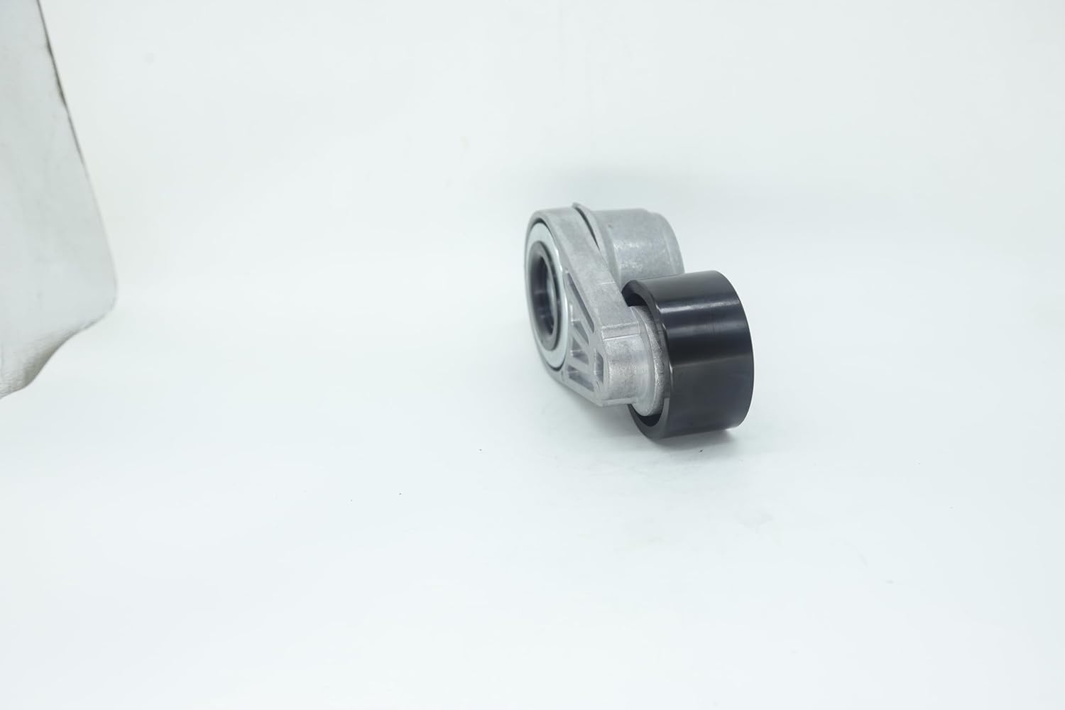 Belt Tensioner 130206-00017 for Doosan Daewoo Excavator DX520