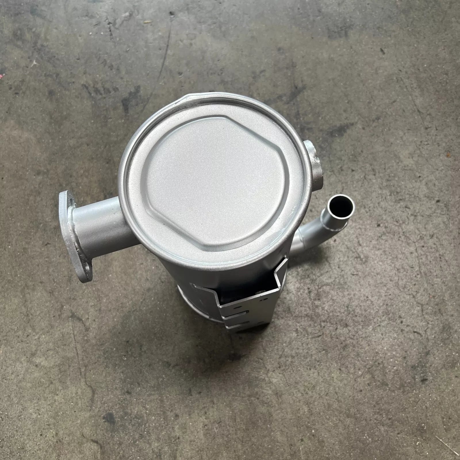 Muffler RC461-42403 RC461-42404 RC461-42407 for Kubota Engine D1703 Excavator KX91-3S2 U35-S2 KX91 U35 KX91-3S2CA U35-S2CA