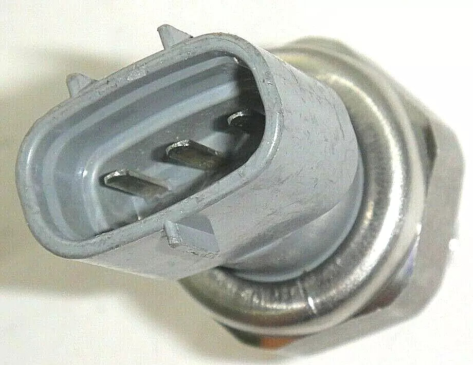 Pressure Sensor 94615-6B000 for Hyundai Truck HD80 HD120