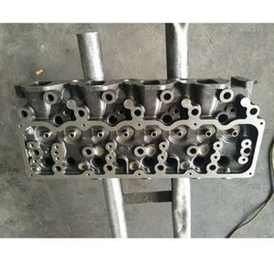 Complete Cylinder Head with Valves for Nissan BD25 Engine