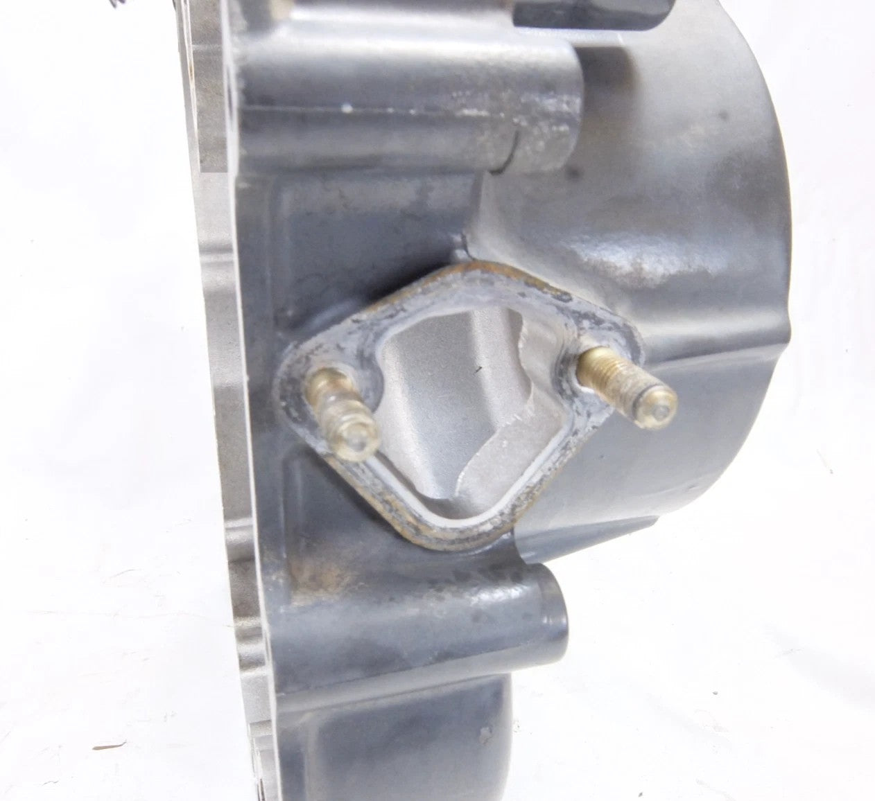 Heavy-Duty Gear Case 16216-04020 for Kubota B1700D B2100D buymachineryparts