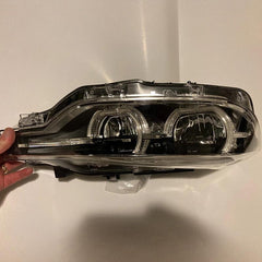 Farol LED Esquerdo e Direito 63117419629 63117419630 para BMW 330i 330e 340i 2017-2018