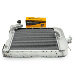 Radiador 8N8005 86551430 para trator Ford New Holland 2N 8N 9N 