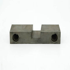 Right Hand Block Guide 6719057 for Bobcat Skid Steer Loader 553 653 751 753 763 773 863 873 883 S100 S130 S150 S160 S175 S185 S205