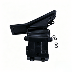 Single Pedal Assembly 34E7-04720 for Hyundai Excavators R110-7 & Up