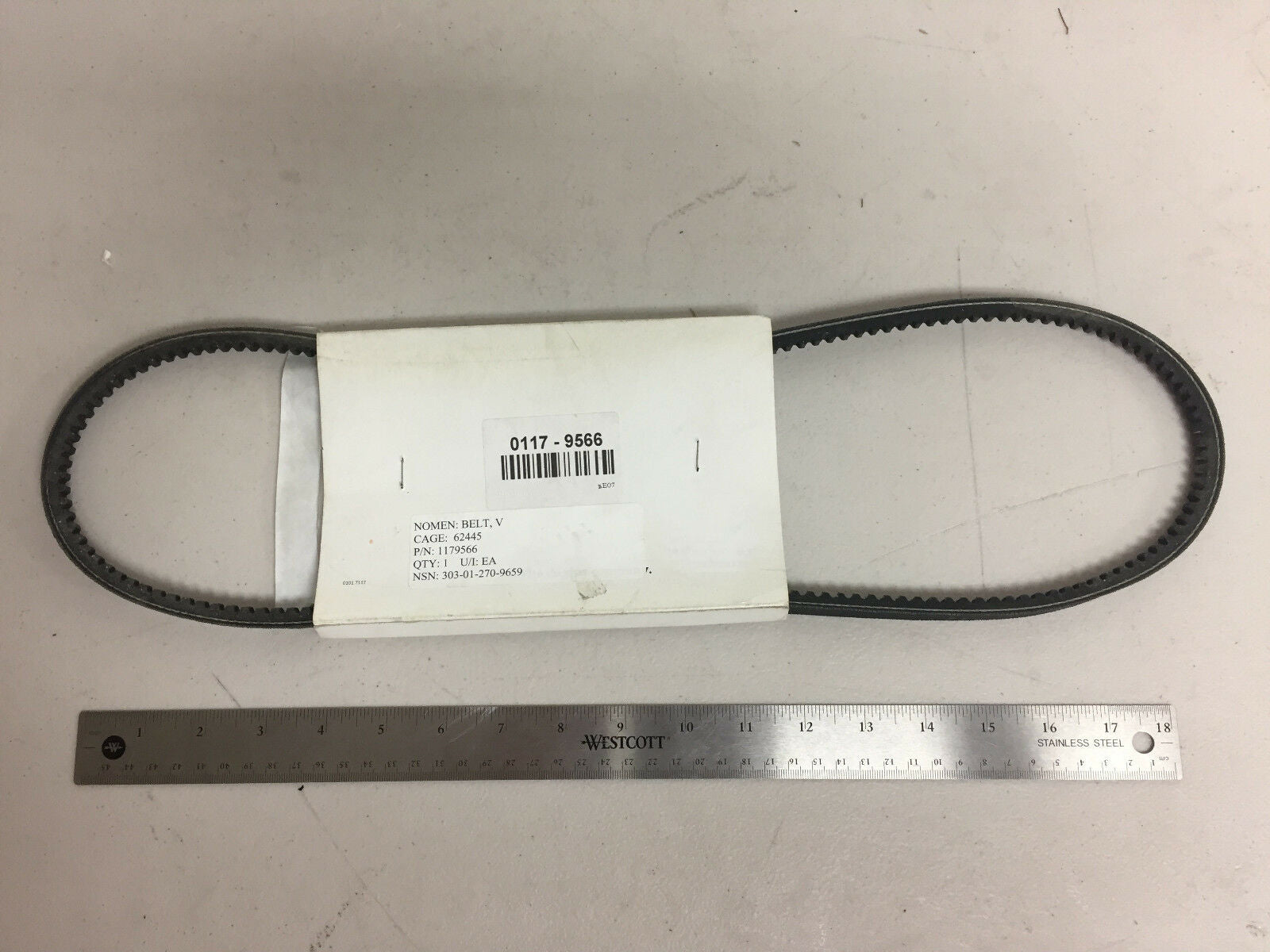 Deutz 1011 Engine Parts Narrow V-Belt 0117 9566 01179566