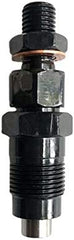 Fuel Injector 16032-53000 16032-53001 for Kubota D1105 Engine B1700D B2400D F2400