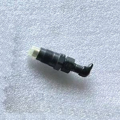 Fuel Injector 16600-37502 for Nissan Engine SD22 Pickup Truck 2.2L